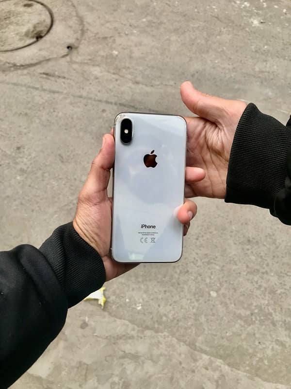 IPhone X (64Gb) Pta Approved 3