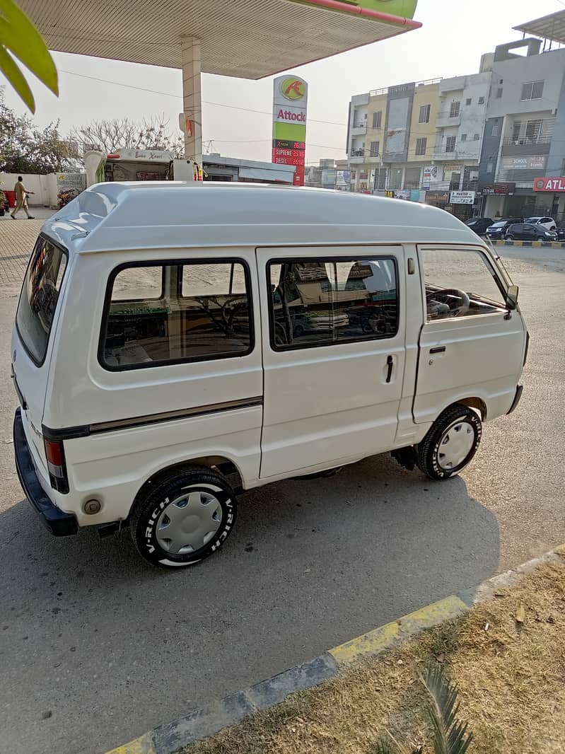 Suzuki Bolan 2016 4