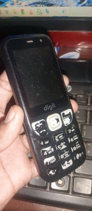 selling digit 4g dual sim 0