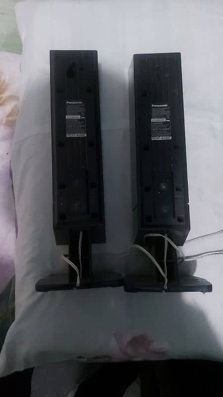 PANASONIC PAIR OF SPEAKERS 2