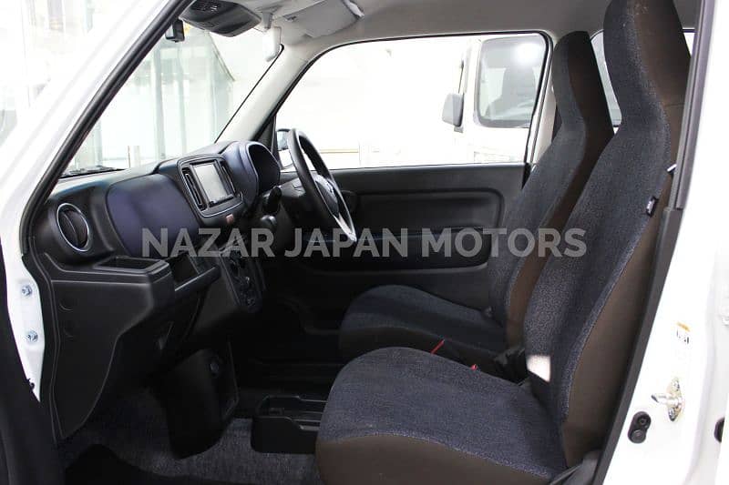 Mazda Carol Hybrid GS Model 2022 - 5 Garde 10