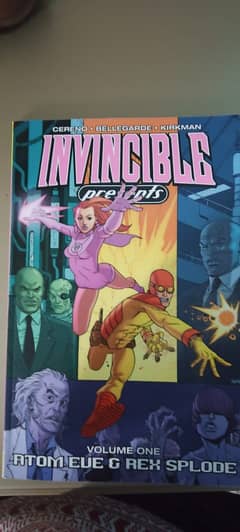 Invincible ,Atom eve and Rexplode comic book