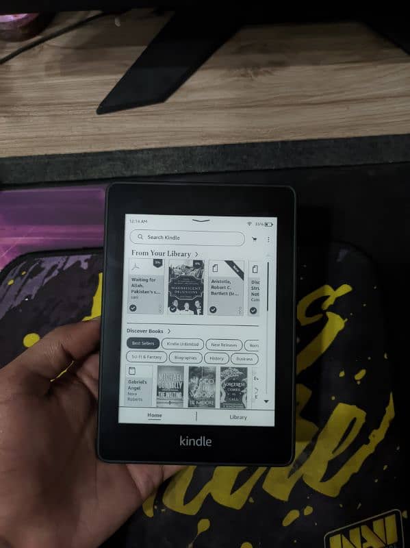 Amazon Kindle Paperwhite 10th Gen (8GB) 2