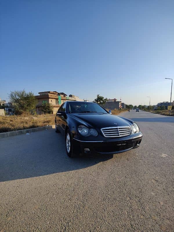 Mercedes C Class 2006 4