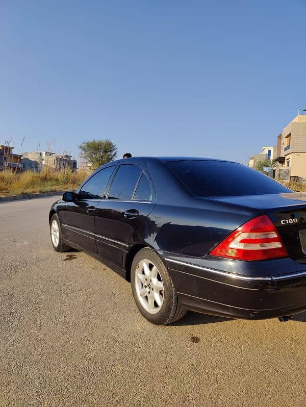 Mercedes C Class 2006 6