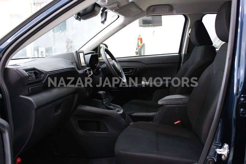 Daihatsu Rocky Model 2022 - 4 Grade Fresh Auction 13