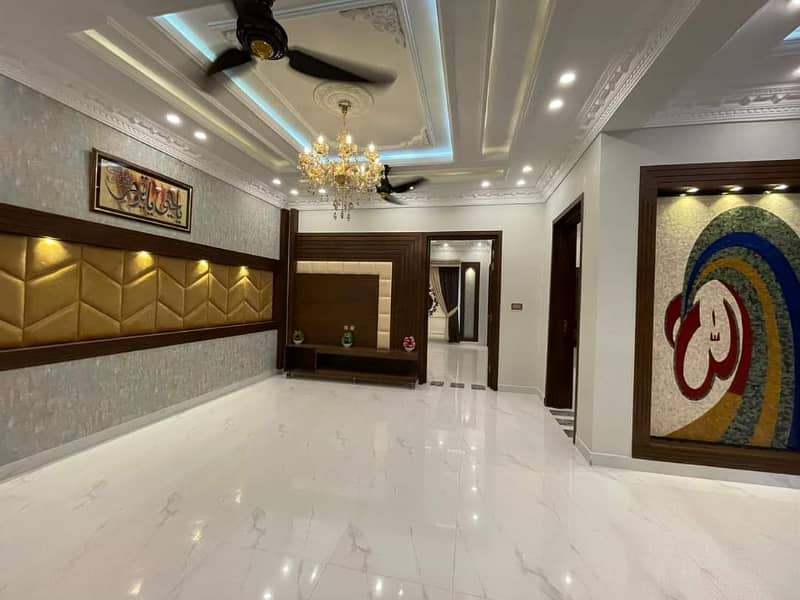 Ten Marla Non-Furnished Brand New Upper Portion Available For Rent In Bahria Town, Lahore. 15