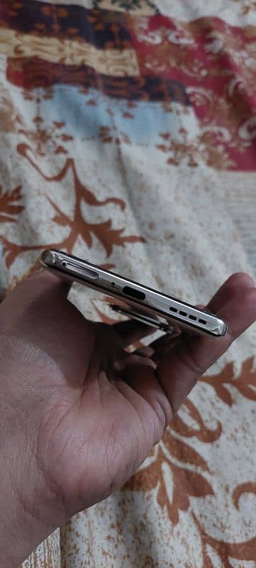 Infinix Zero 30 good condition 3