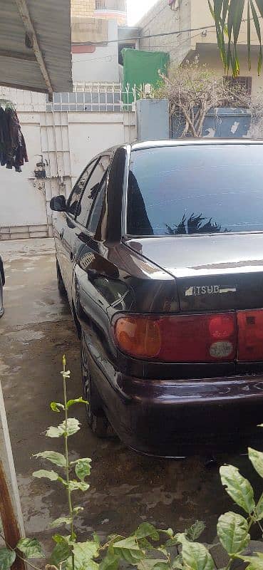 Mitsubishi Lancer 1993 10