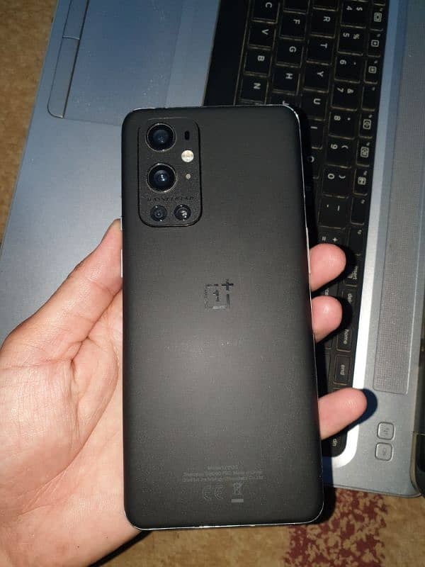 urgent sale oneplus 9pro 5g 12GB 256GB snapdragon 888 3