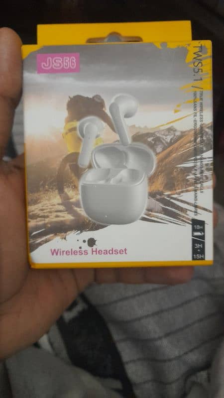 Js56 new earbuds 1