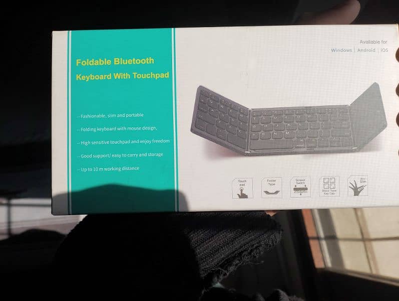 wireless Bluetooth keyboard 1