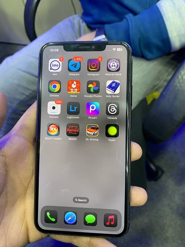 i phone 11pro max 6