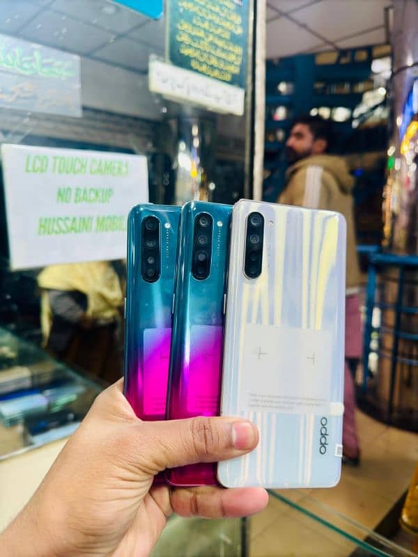 Oppo Reno 3 8+128GB zero zero Condishion Avilabile in Cheapst price 0