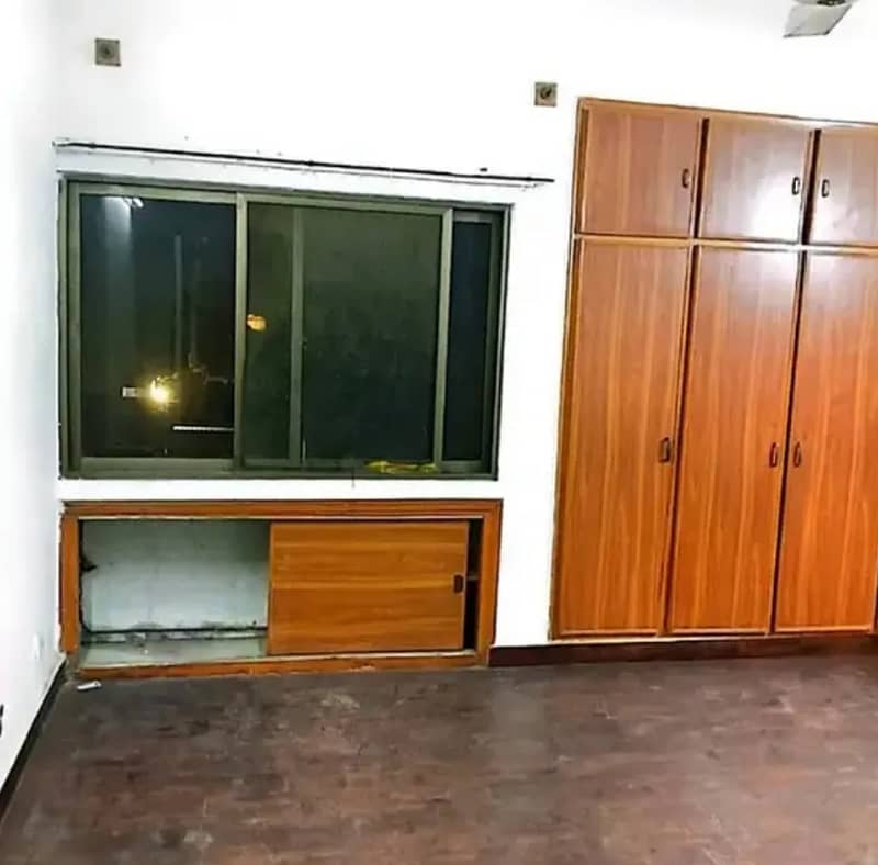 G-11/4 PHA C-Type First Floor Flat For Rent Tile Floor 1