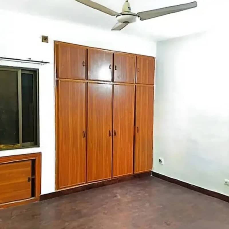 G-11/4 PHA C-Type First Floor Flat For Rent Tile Floor 2