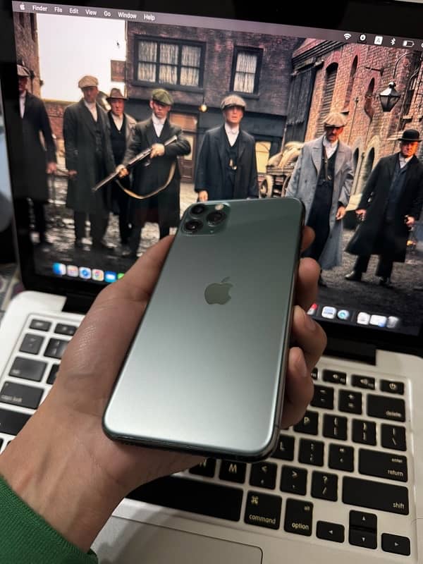 Iphone 11 pro max dual physical Approved 0