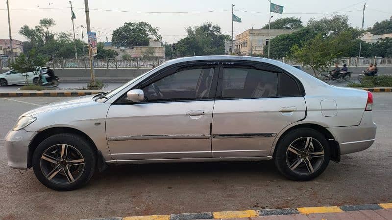 Honda Civic EXi 2005 12