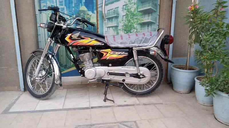 Honda CG 125 2021 Model 3