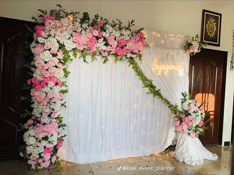 Mehndi decoration 5