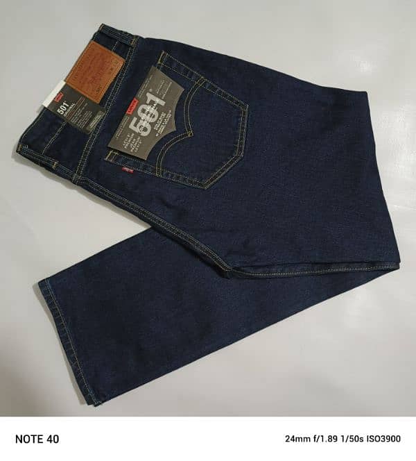 we are wholesaler of original Levi's for export purpose +923426824487 3