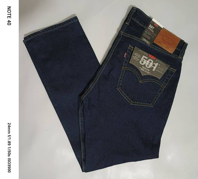 we are wholesaler of original Levi's for export purpose +923426824487 4