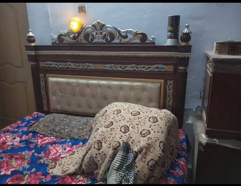 Wooden Furniture for sale in Sargodha 0