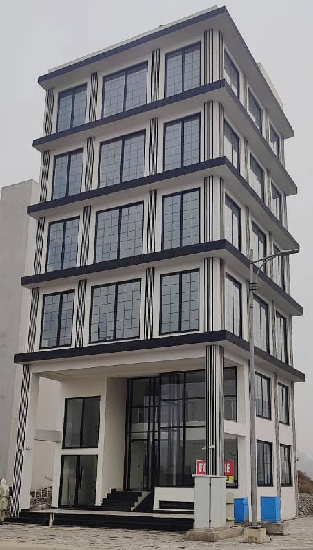 Brand New Approximately 11200sqft. 8 Marla Building Full Plaza Available FOR RENT DHA Phase 6 - Main Boulevard, Lahore 0