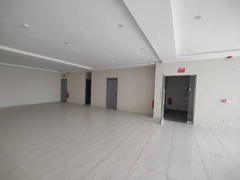 Brand New Approximately 11200sqft. 8 Marla Building Full Plaza Available FOR RENT DHA Phase 6 - Main Boulevard, Lahore 16