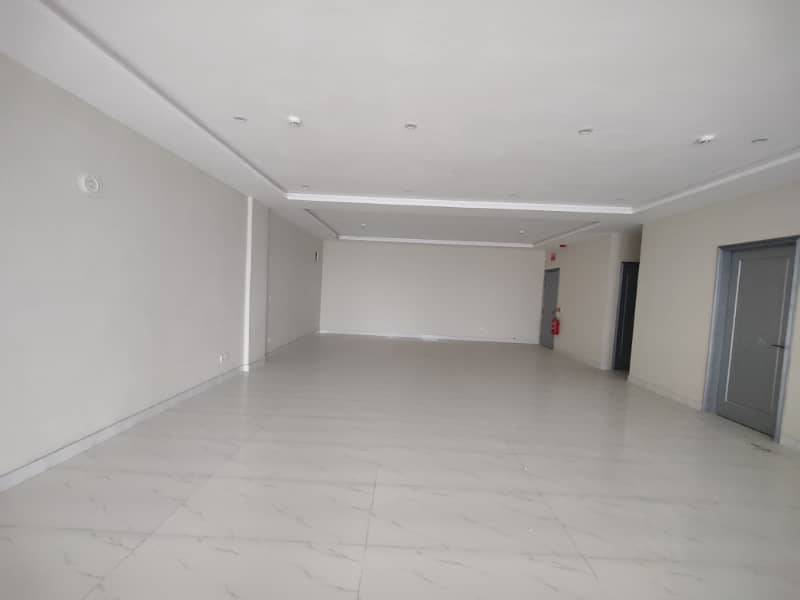 Brand New Approximately 11200sqft. 8 Marla Building Full Plaza Available FOR RENT DHA Phase 6 - Main Boulevard, Lahore 18