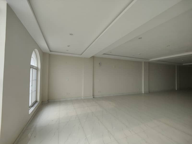 Brand New Approximately 11200sqft. 8 Marla Building Full Plaza Available FOR RENT DHA Phase 6 - Main Boulevard, Lahore 21