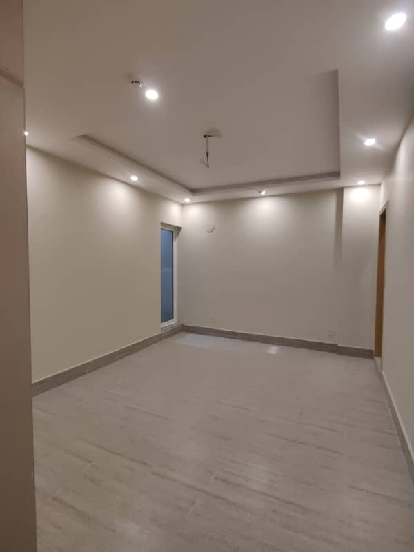 Brand New Approximately 11200sqft. 8 Marla Building Full Plaza Available FOR RENT DHA Phase 6 - Main Boulevard, Lahore 32