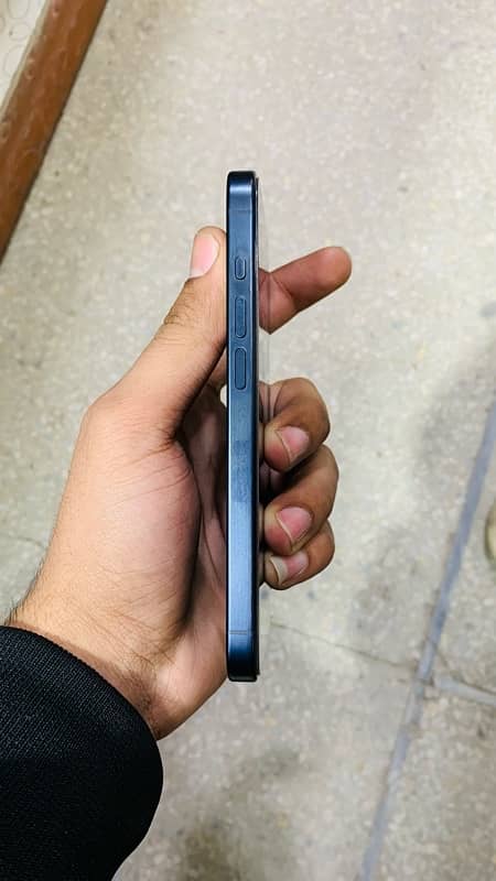 iphone 15 pro PTA 5