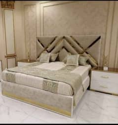 luxury style brand new bed set high quality and classic finishing