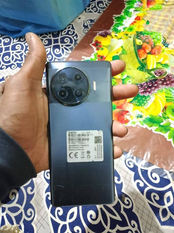 tecno spark 20 pro Plus 2