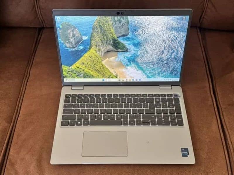 Dell Latitude 5540 Fresh Import / 14 cores ( tetra deca) 0