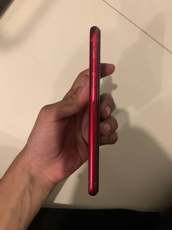 iphone xr 10\10condition 4