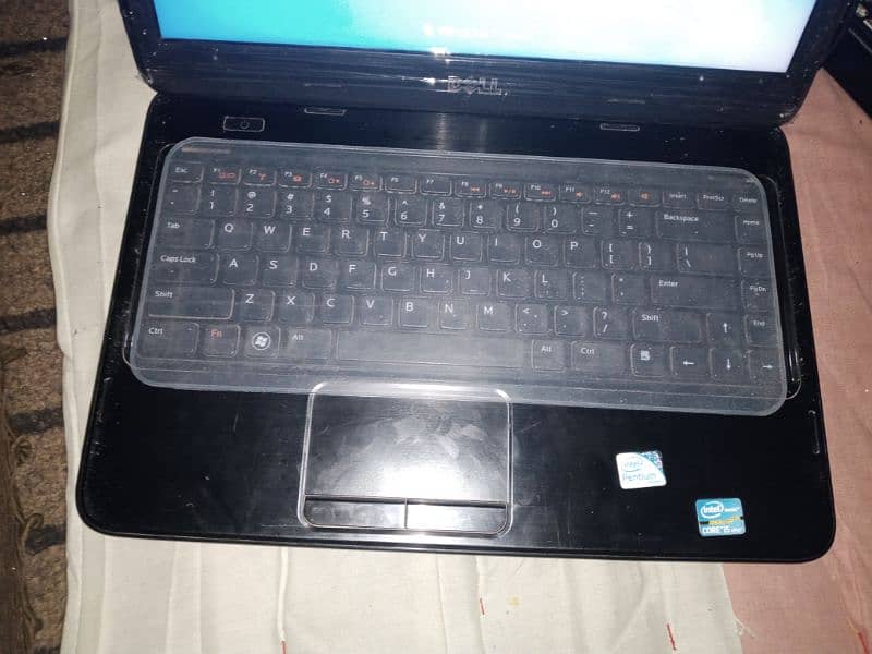 Laptop for sale core i5 3rd generation. 1