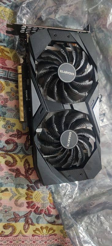 GTX 1660 SUPER GIGABYTE DDR6 MINT CONDITION 0