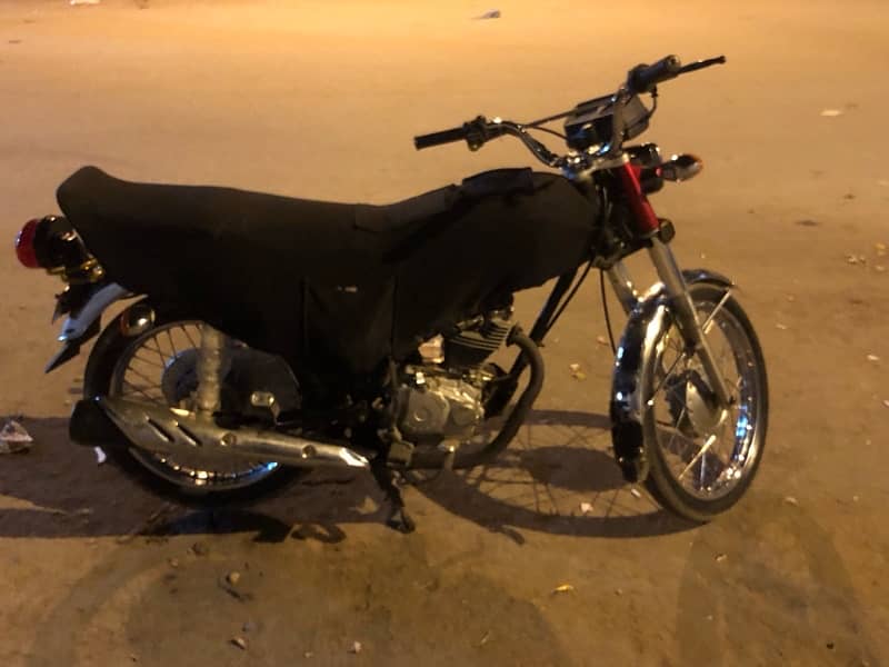 HONDA CG125 2000 Model LAHORE NUMBER 1