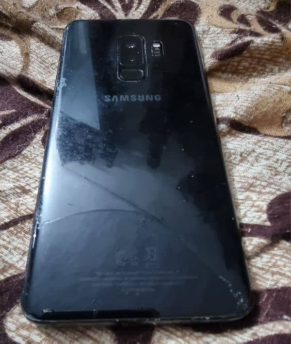 Samsung s9plus mobile for Sale 6 GB Ram 64 GB Memory 2