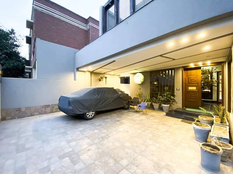 1 Kanal Used House For Sale In Bahria Town Lahore 20