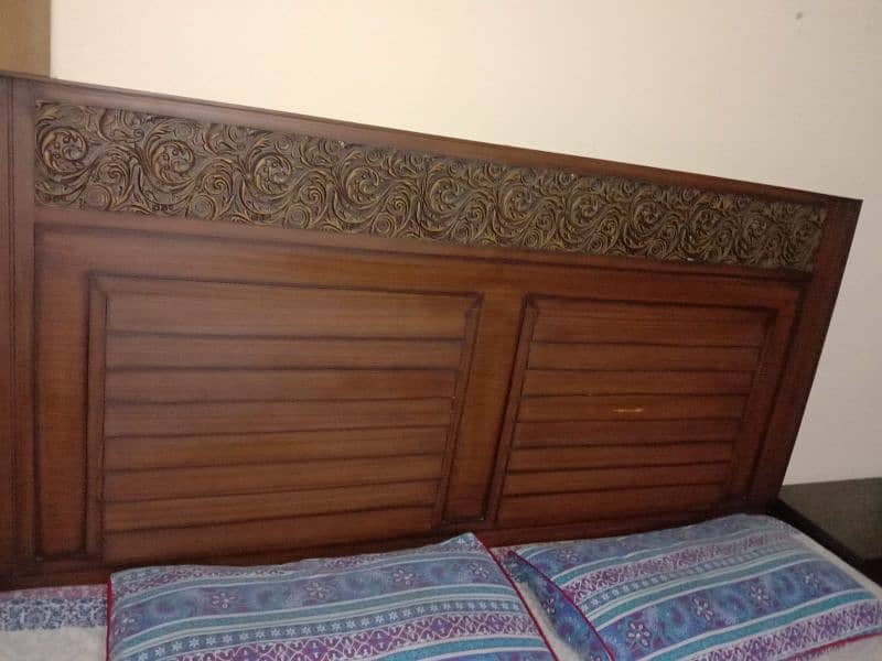 orignal wooden bed 4