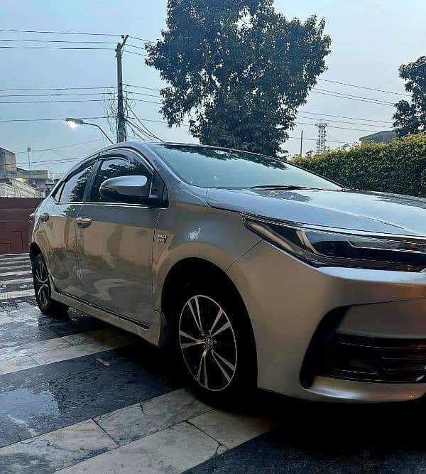 2019 Model Toyota Corolla Altis Grande CVT-i 1.8 5