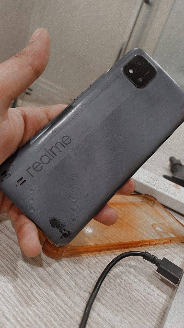 Realme C11 0