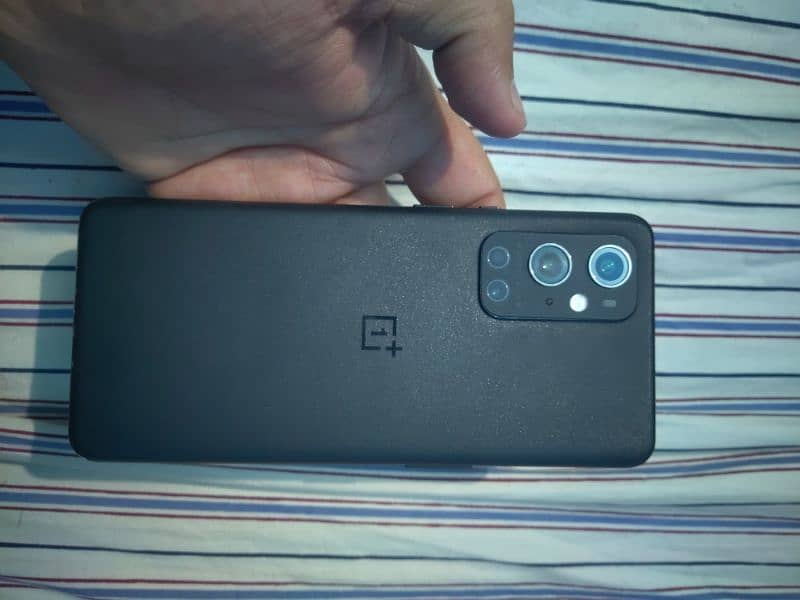 oneplus 9pro 12 256 dual sim working 1