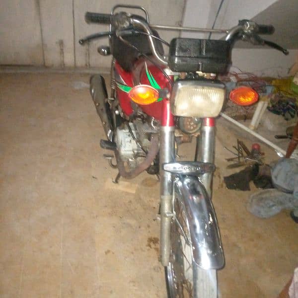 1st owner ok  bike honda125 4