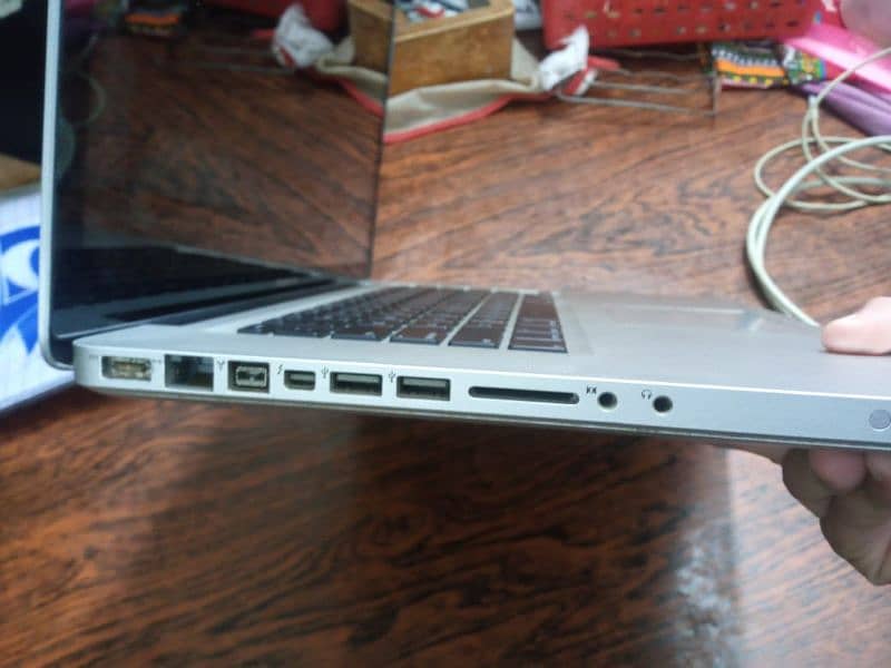 apple laptop sall 5