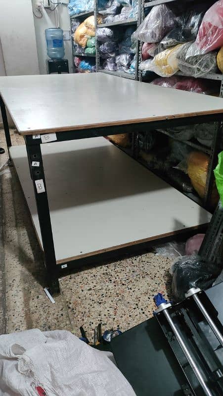 Big Heavy table for office workshop warehouse 3