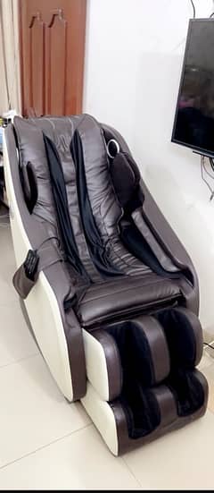 JC Buckman 3D Massage Chair